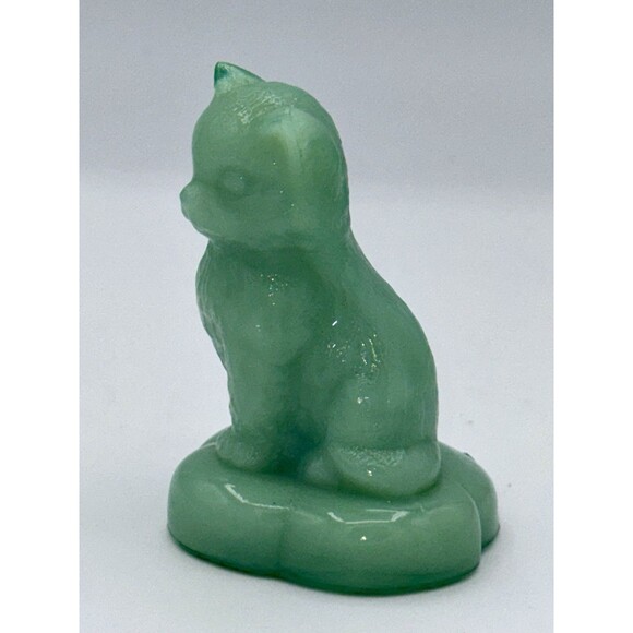 Vintage Boyd Glass “Miss Cotton” Kitten on a Pillow – Jadeite Green – 1980s - Picture 5 of 10